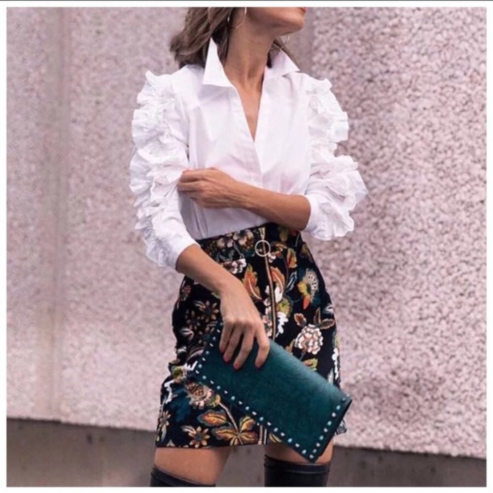 White Ruffle Sleeve Button Front Top XS